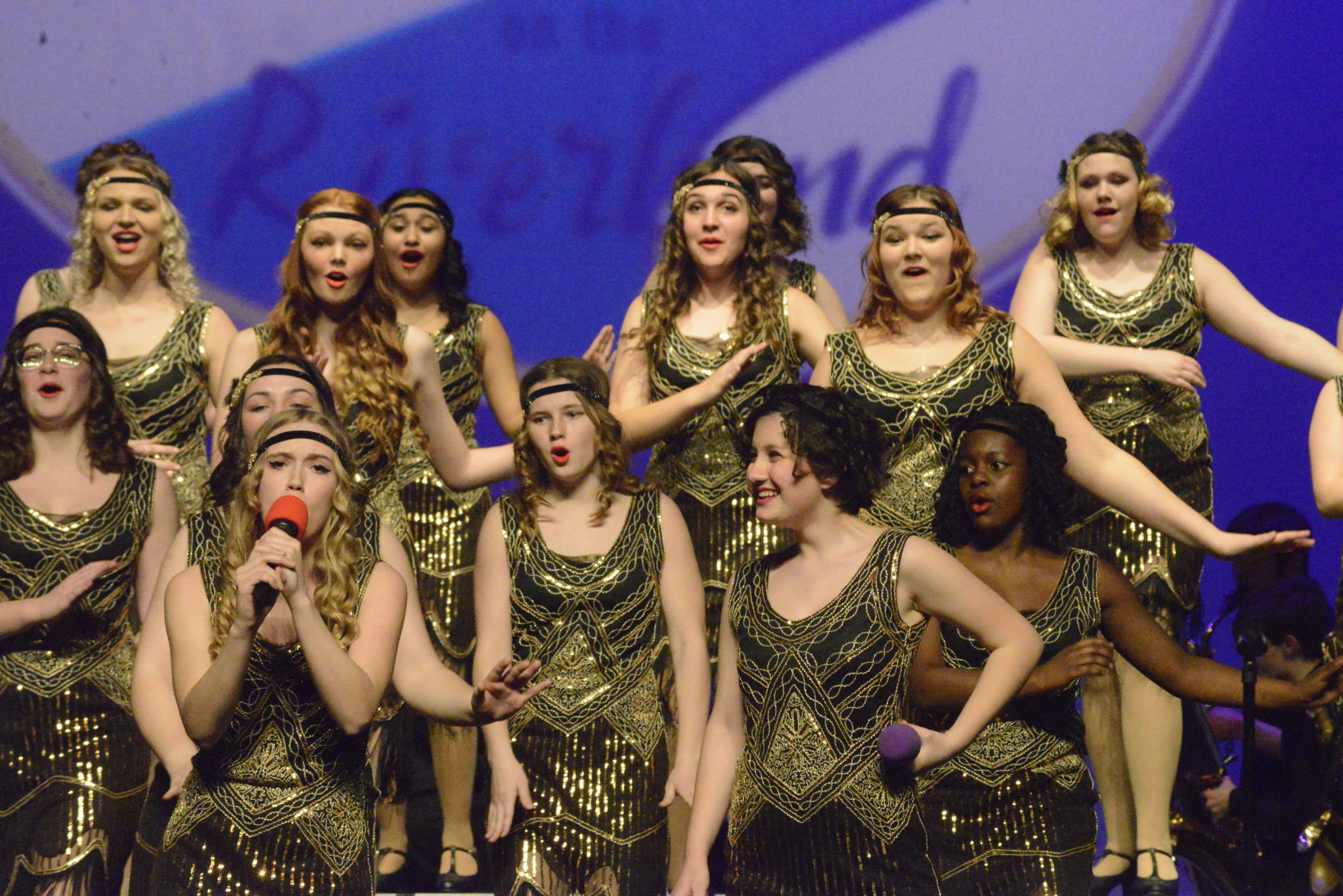 show choirs at bettendorf 020820 269.JPG